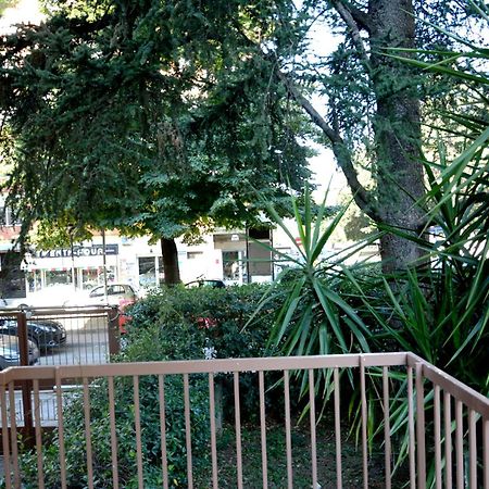 L'Approdo Del Re Apartman Caserta Kültér fotó